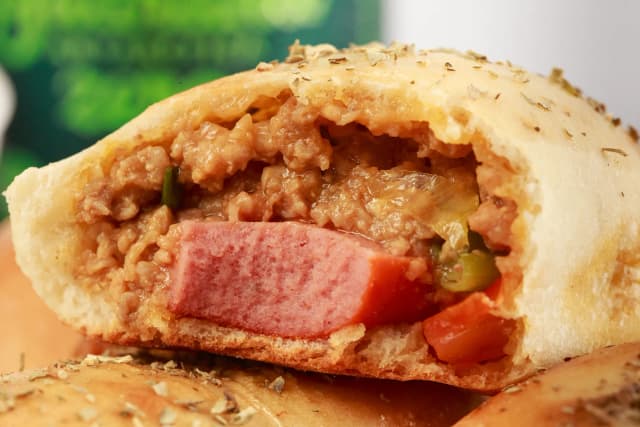 CACHORRO QUENTE DE CARNE